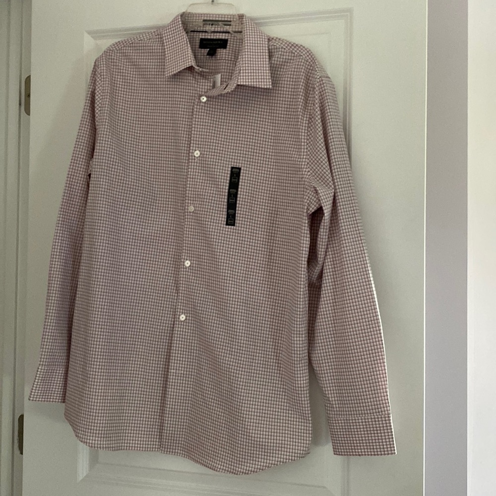 Men’s Banana Republic Factory Slim fit wrinkle resistant long sleeve button down